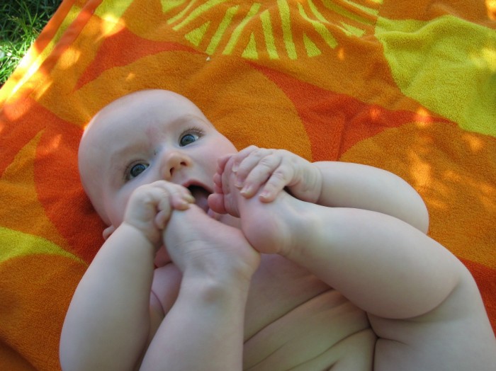 naked w toes  in mouth 6-21-08 sm.JPG
